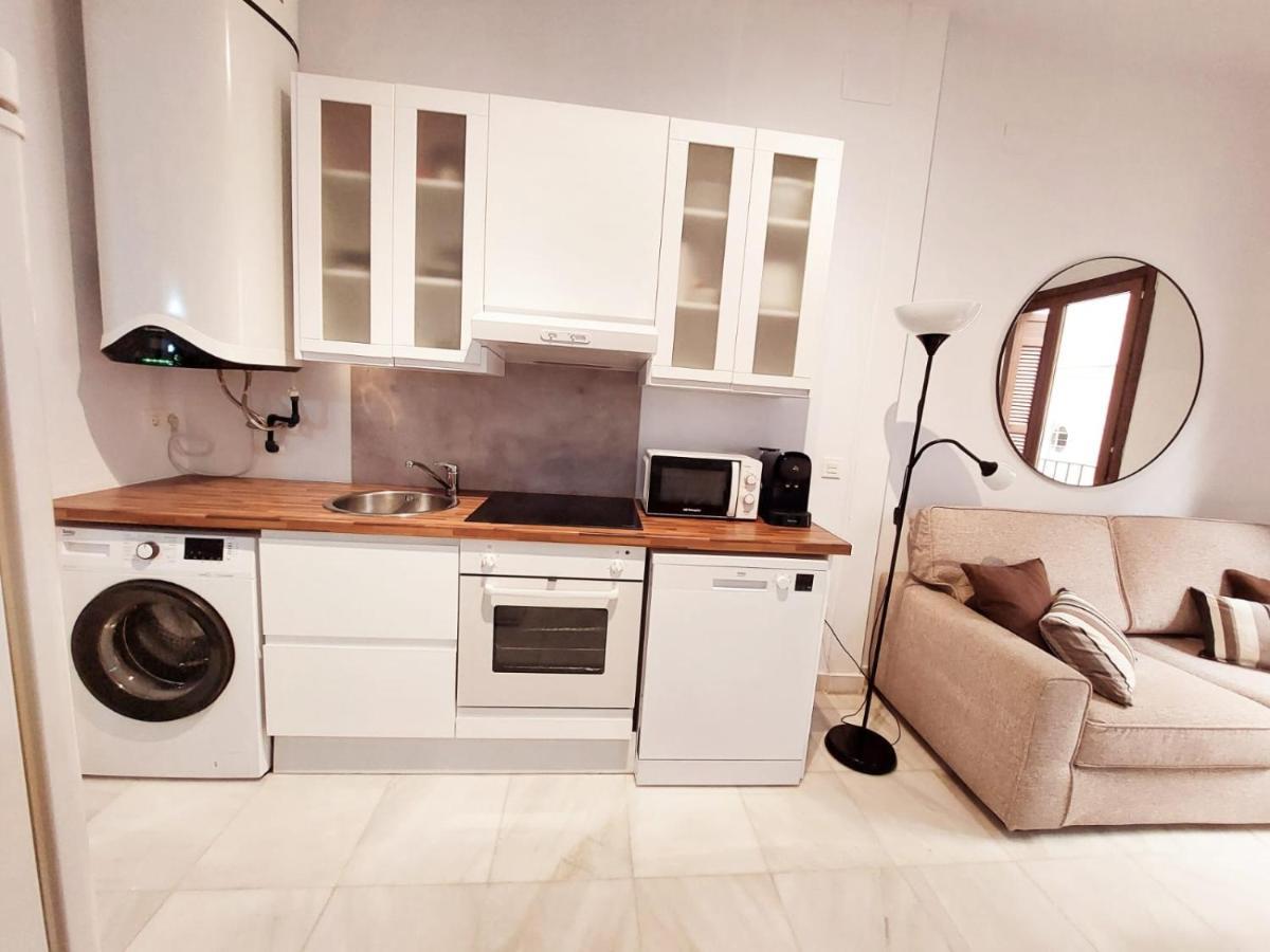 Appartement Dona Elvira Carreteria à Málaga Extérieur photo