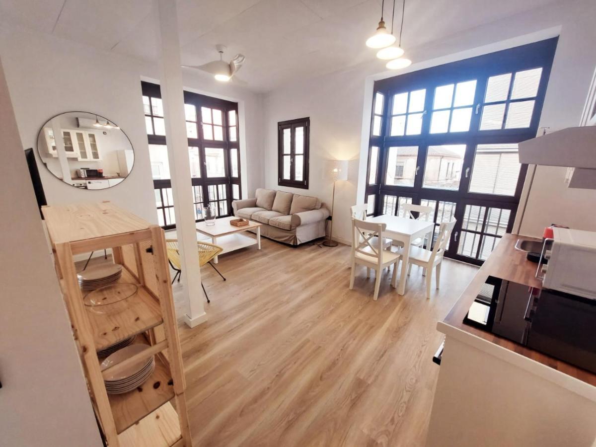Appartement Dona Elvira Carreteria à Málaga Extérieur photo