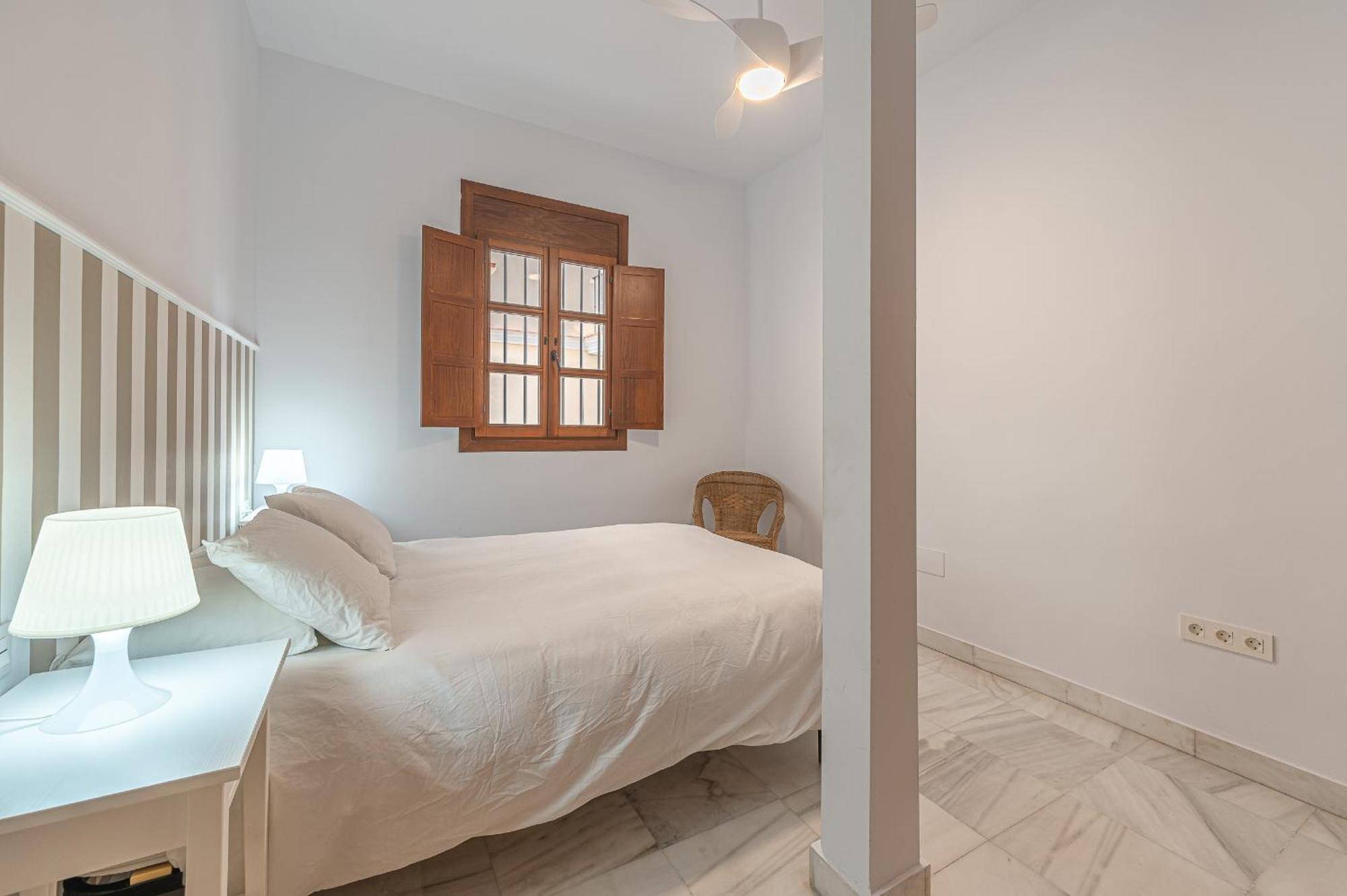 Appartement Dona Elvira Carreteria à Málaga Extérieur photo